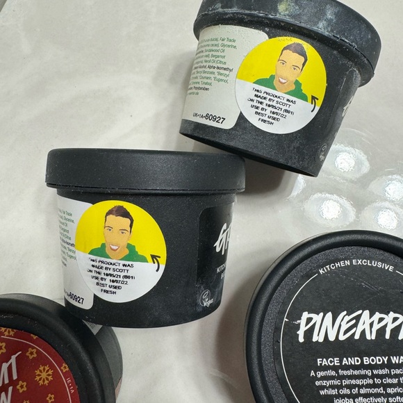 Lush Body Washes Bath Bombs Lotions and Scrubs - Picture 3 of 13